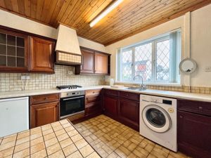 Photo 15- click for photo gallery